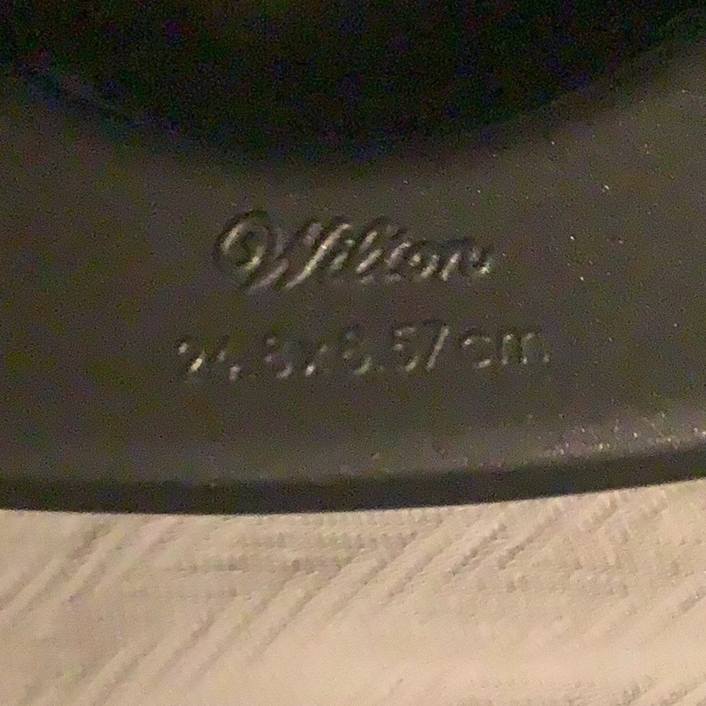 NWOT Wilton Bundt pan - Picture 3 of 4